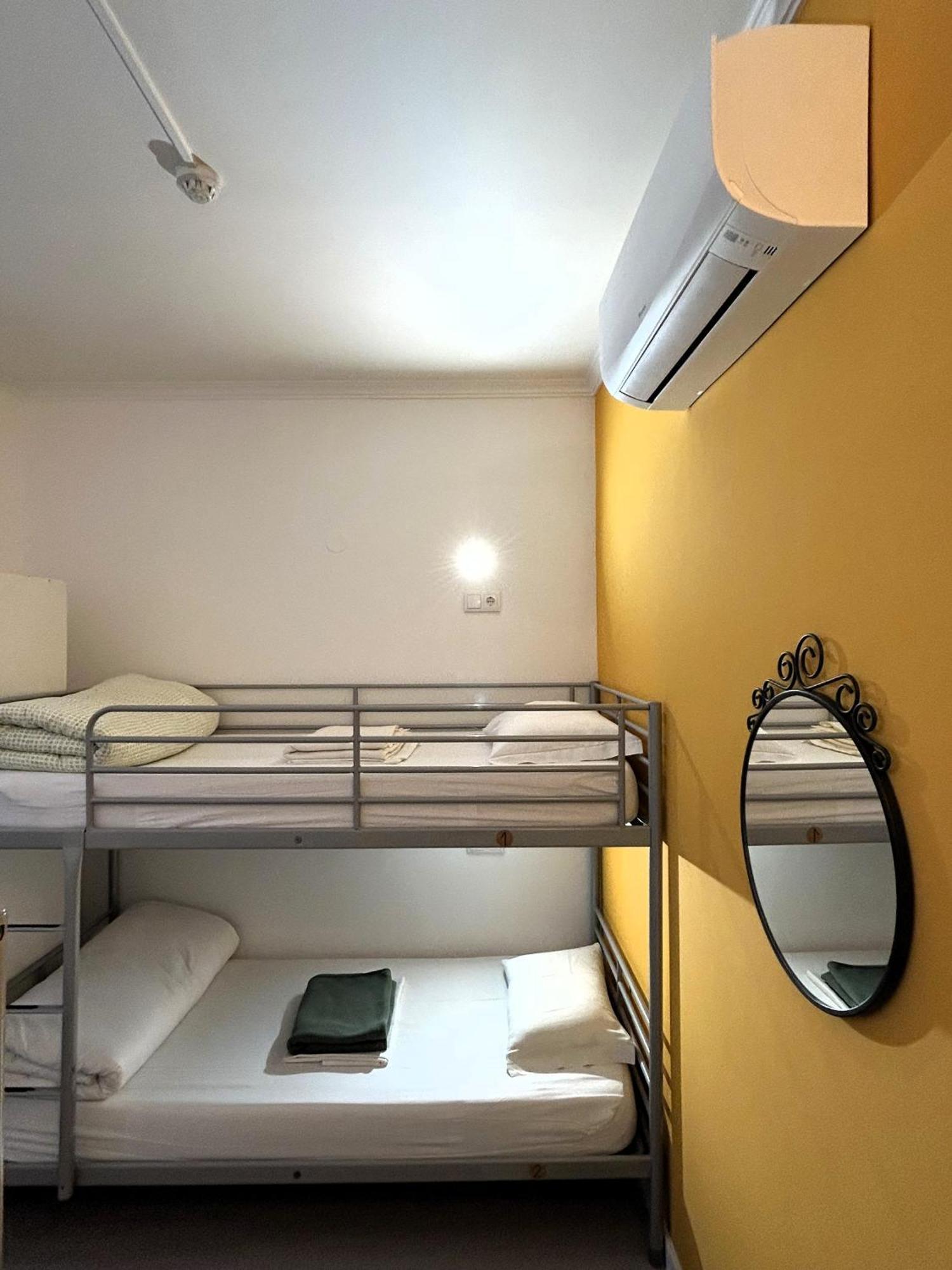 Porto Wine Hostel ภายนอก รูปภาพ