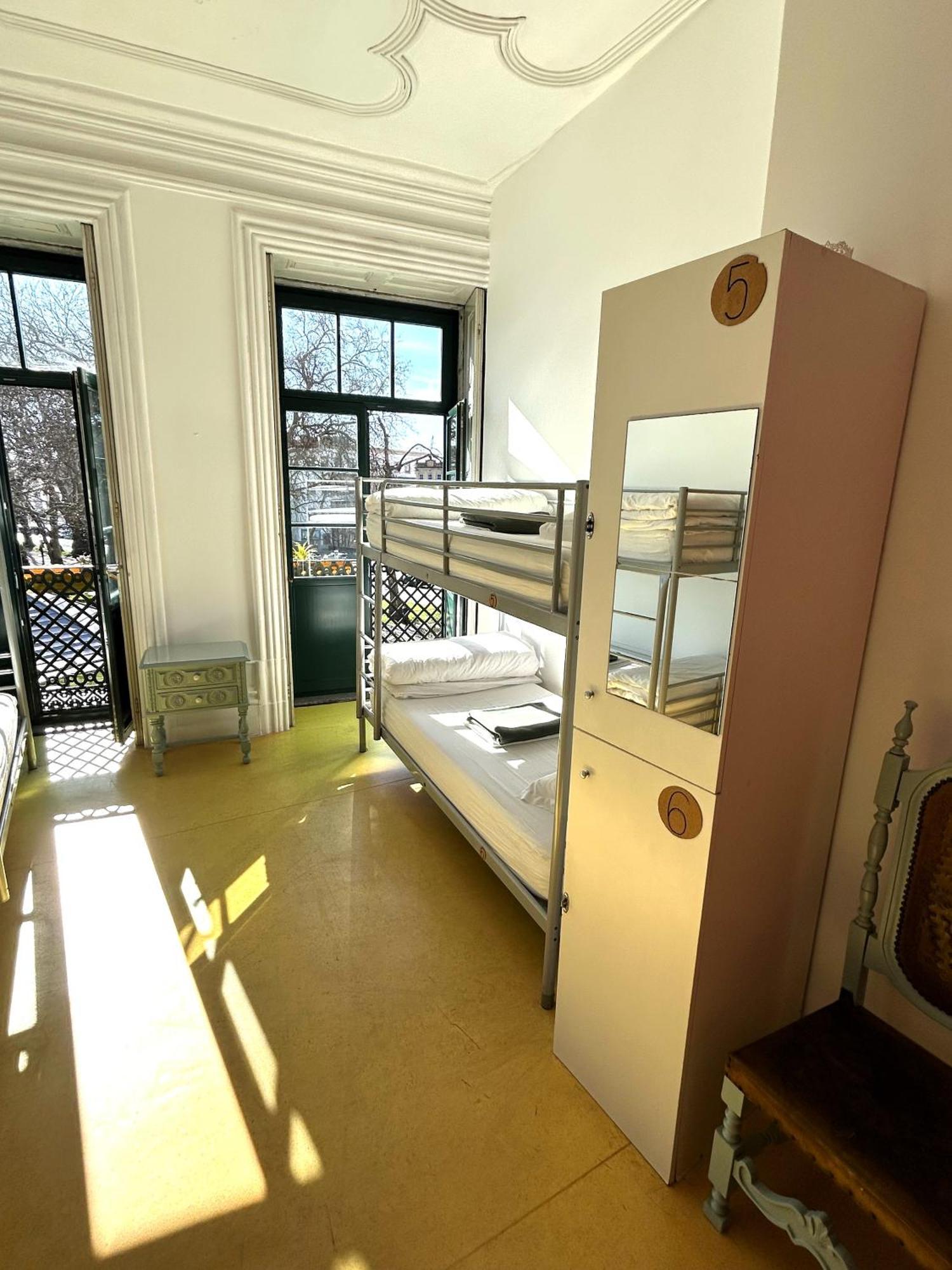 Porto Wine Hostel ภายนอก รูปภาพ