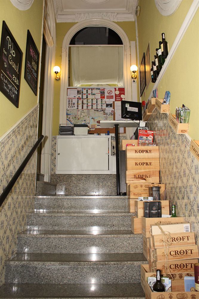 Porto Wine Hostel ภายนอก รูปภาพ