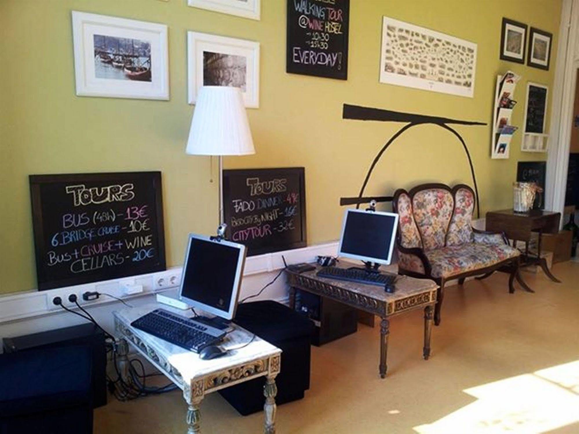 Porto Wine Hostel ภายนอก รูปภาพ