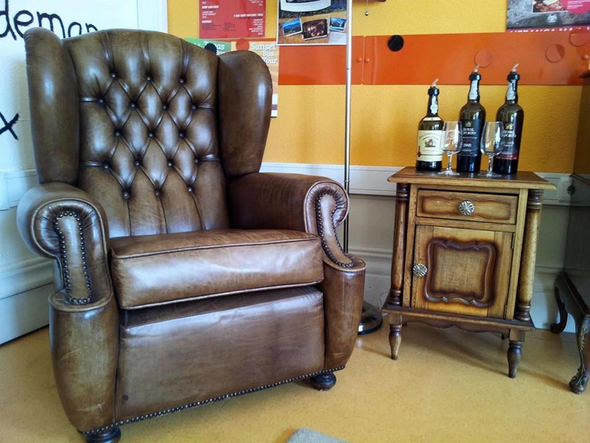Porto Wine Hostel ภายนอก รูปภาพ